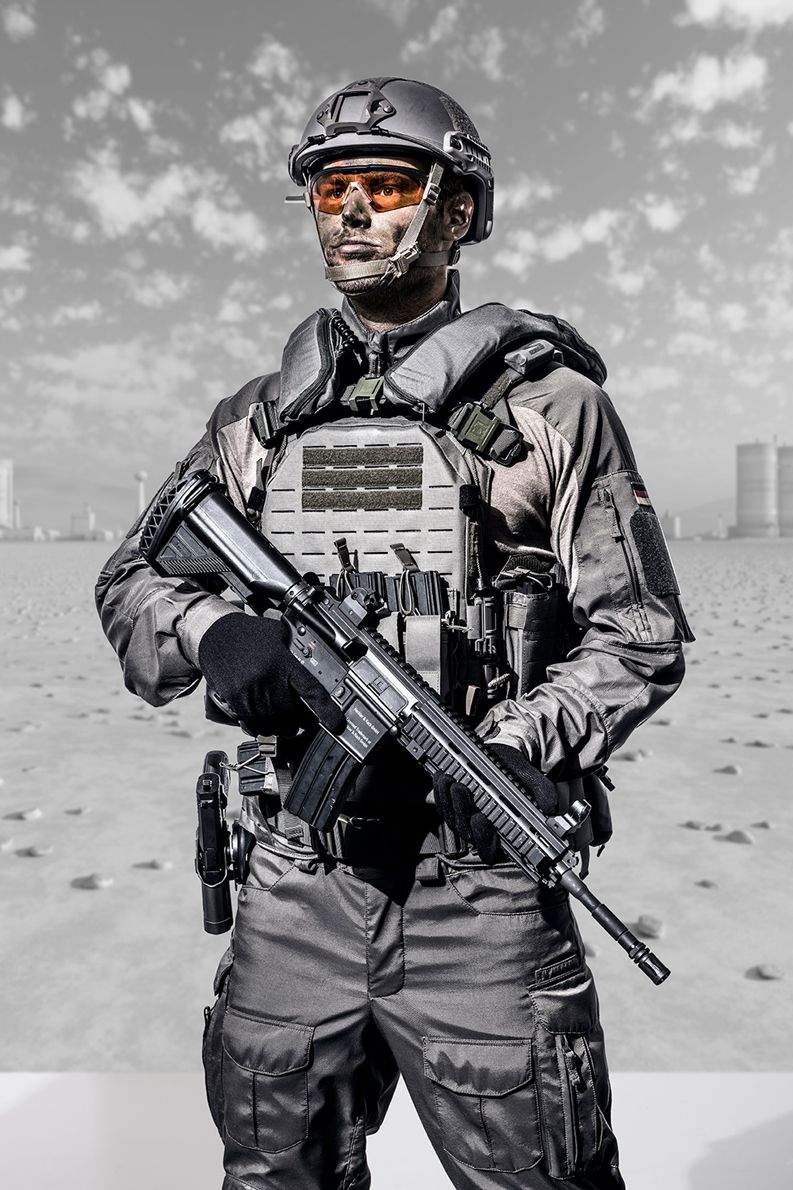 uvex apache spec Militär-Schutzbrille - EN 166 & STANAG 2920-4296 - Schießbrille + Etui + 3 verschiedene Scheiben (Bild 2)